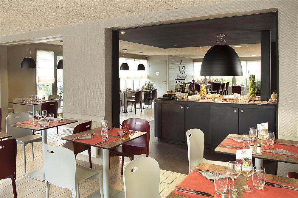 Campanile Livry-Gargan Hotel Restaurant photo